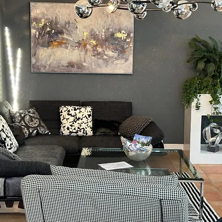 Haus Schmidhuber 5 Mit Garten Und Sonniger Terrasse Apartmán *