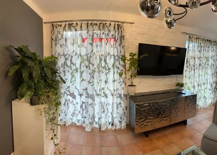 5 Mit Garten Und Sonniger Terrasse Apartment *